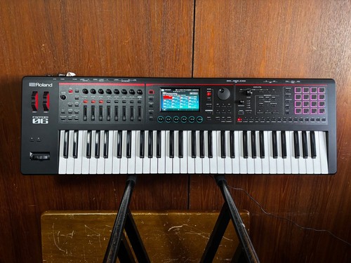 Roland fantom synthesizer - fantom-06,