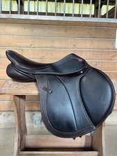 GFS Monarch Jump Saddle S665