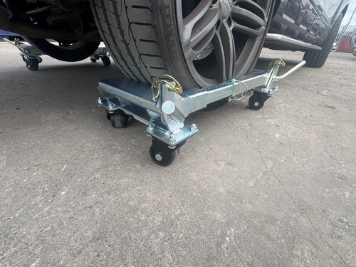 Self jacking skates - skates, folding