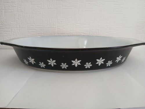 Pyrex vintage black with white - pyrex,