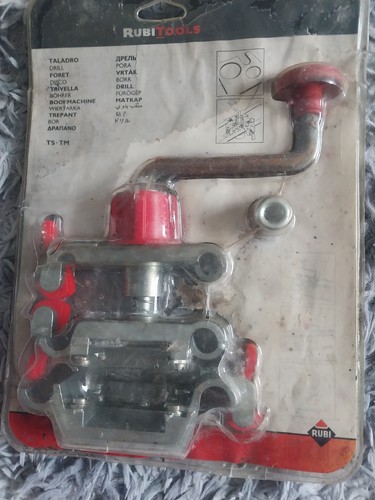 Rubi tile hand - rubi,