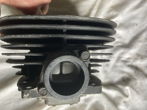 Suzuki pe175 cylinder barrel - suzuki,
