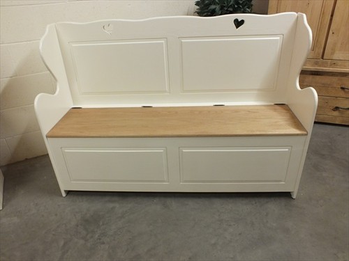 Painted hearts monks bench - 5',