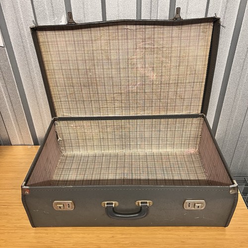 Vintage retro suitcase luggage - vintage,