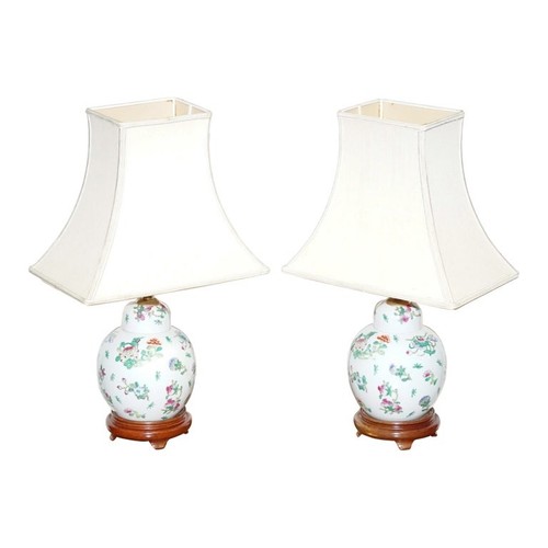 Pair vintage oriental asian - pair,