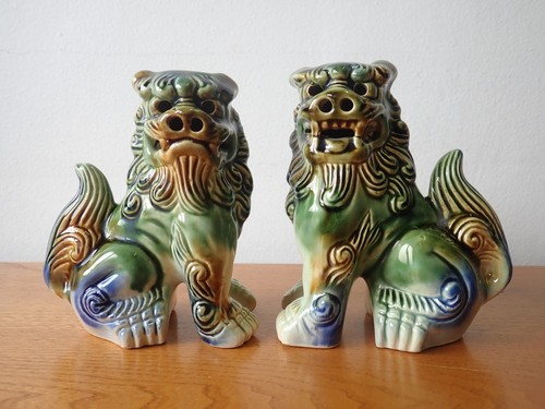 Pair chinese foo - foo, dogs