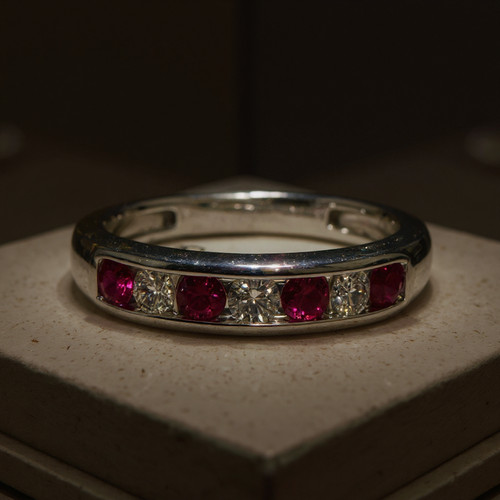 New 18ct ruby - 18ct, diamond