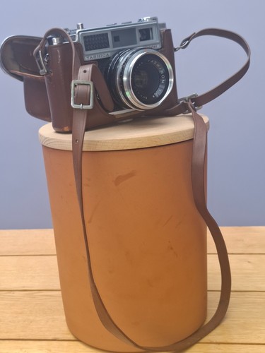 Yashica minister with case - with,