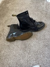 Doc Marten Air Wair Women's