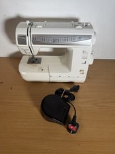 toyota rs2000 sewing machine