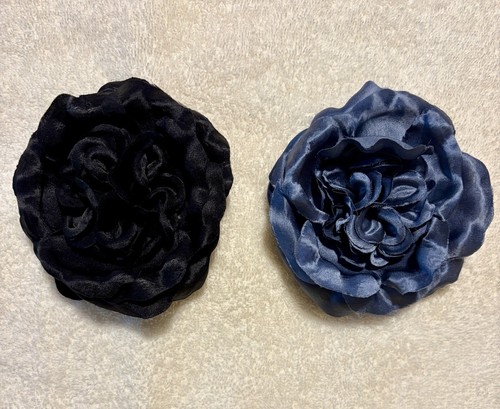 Talbots signed fabric flower - signed,