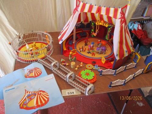 Playmobil 4230 and 4233 circus - playmobil,