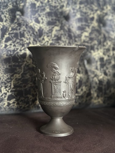 Basalt black wedgwood - black, by