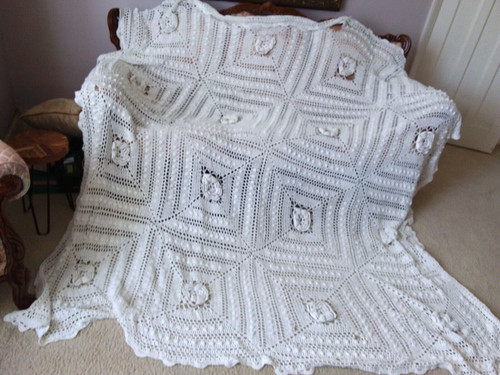 Beautiful vintage handmde - beautiful,
