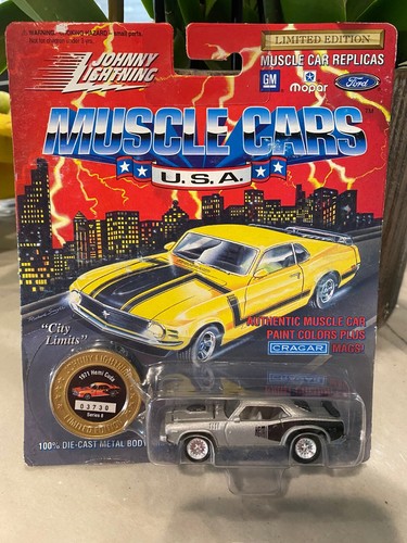 Johnny lightning scale - lightning,