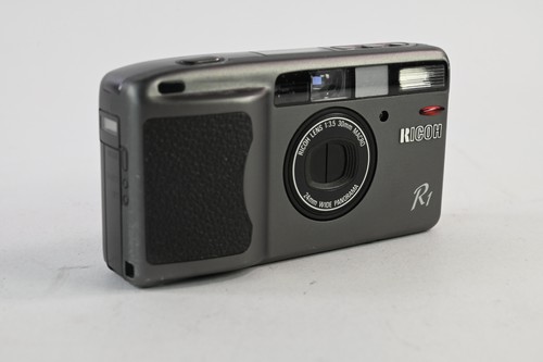 Ricoh 35mm point - 35mm, &