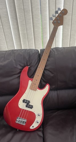 Precision bass guitar - precision, electric