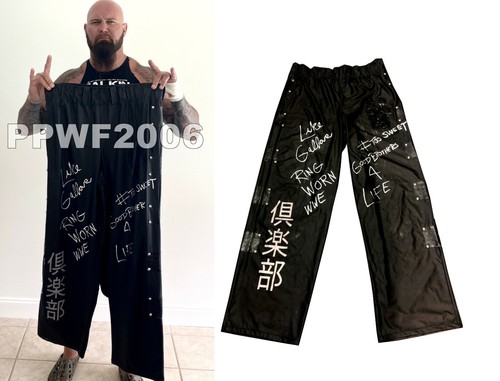 Wwe luke gallows hand signed - wwe,