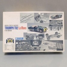 Gunze Sangyo 1/24 TRIUMPH TR2 Le Mans HIGH-TECH MODEL kit