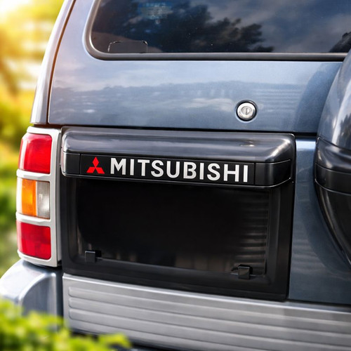 Mitsubishi pajero rear - pajero,