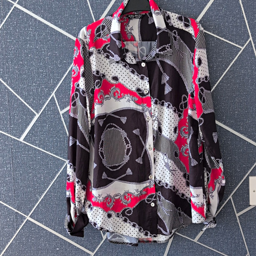 Select satin geometric - satin,