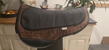 Barefoot Physio saddle pad