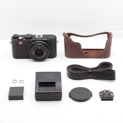 Leica black compact camera - leica,