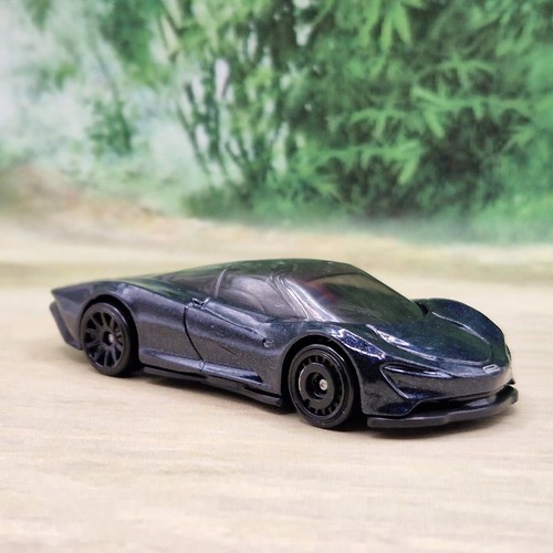 Hot wheels mclaren - mclaren, speedtail