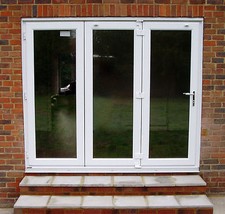 UPVC Bi fold Door 2.7M WIDE SUPPLY & FIT - 3-Pane
