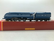 HORNBY OO GAUGE R685 LMS