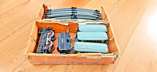 Hornby clockwork goods - 1,
