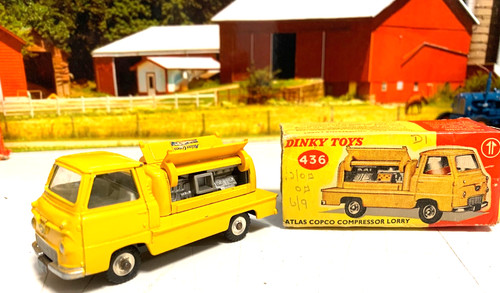 Dinky 436 ford thames atlas - dinky.,