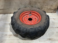 Kubota B2150 HST Tractor Front