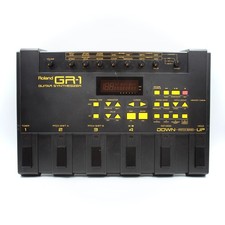 Roland GR-1 Guitar Synthesizer