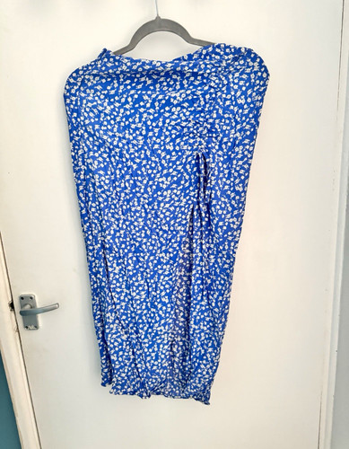 Blue white floral a - blue, a-line