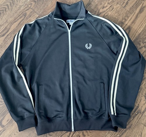 Fred perry track jacket - perry, m