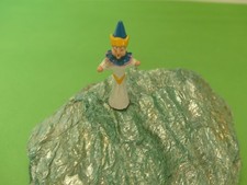 HANTEL MINIATURE  BABY FIGURE