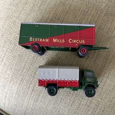 Oxford Diecast Bertram MILLS
