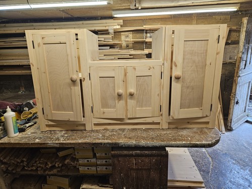 Small set kitchen cabinets - small,