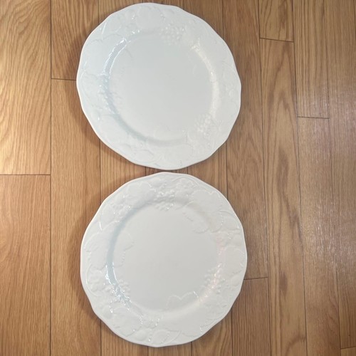 Wedgwood embossed plates - wedgwood,