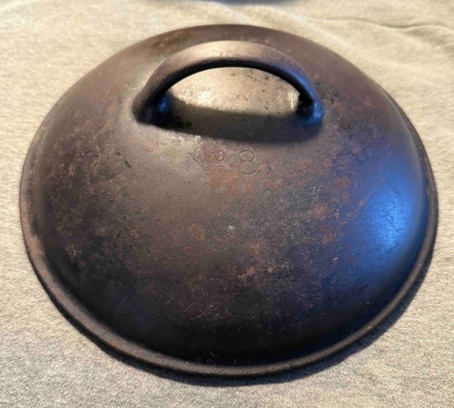Old domed cast iron skillet - cast, #8