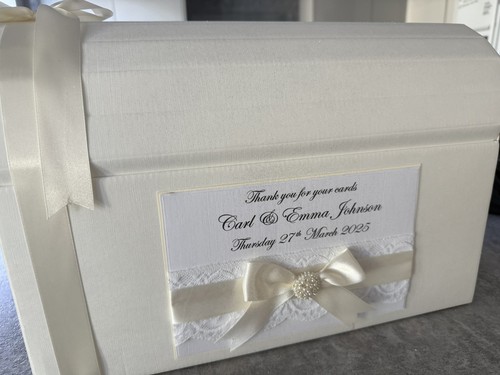 Ivory white wedding post - ivory/white,
