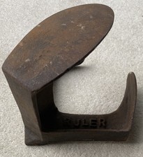 Vintage Cast Iron Cobblers