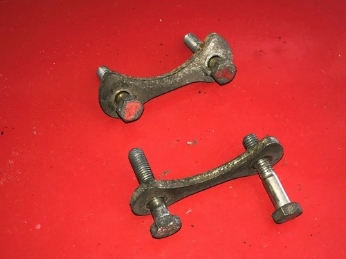 Pair prisoners for porsche - pair,