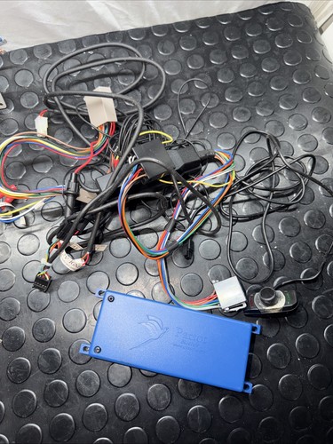 Parrot car bluetooth unit - parrot,