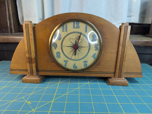 Vintage commodore mantle clock - vintage,
