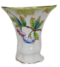 Herend Miniature Vase Queen