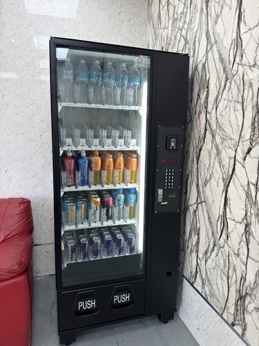 Vending machine for - vending,