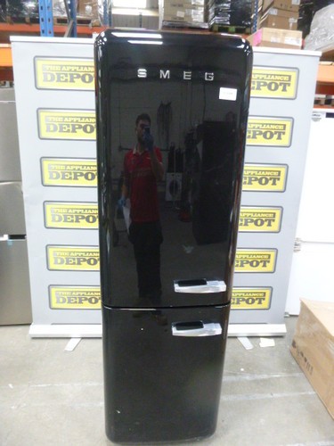 Smeg fridge freezer black - freezer,