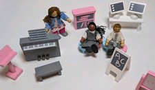 ELC Wooden Rosebud School